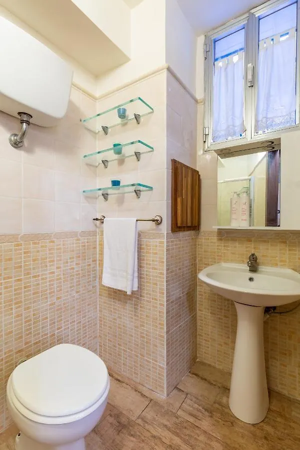 Amphitheater Apartment By Wonderful Italy Napoli