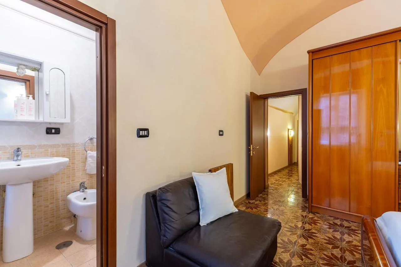 Amphitheater Apartment By Wonderful Italy Napoli